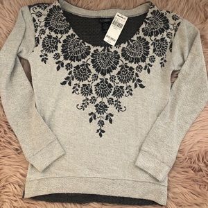 Daytrip Sweatshirt- new with tags